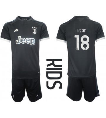 Lacne Dětský Futbalové dres Juventus Moise Kean #18 2023-24 Krátky Rukáv - Tretina (+ trenírky)